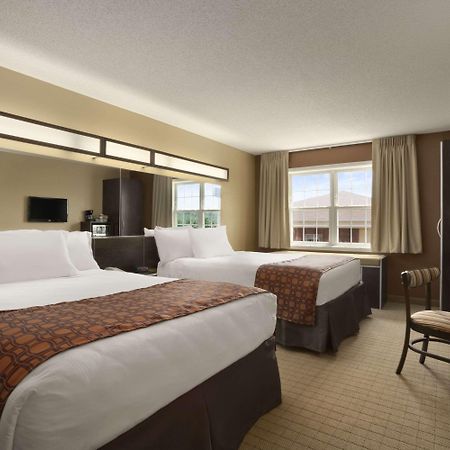Microtel Inn & Suites By Wyndham Mineral Wells/Parkersburg Exterior photo